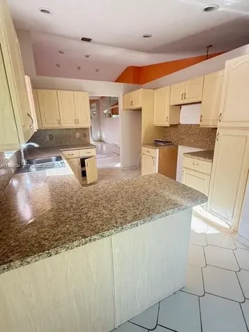 8582 Jared Way Boca Raton FL 33433