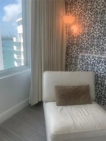 1100 West Avenue Miami Beach FL 33139