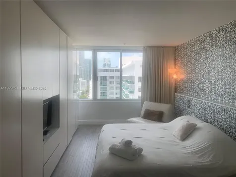 1100 West Avenue Miami Beach FL 33139