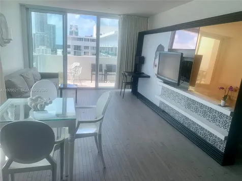 1100 West Avenue Miami Beach FL 33139