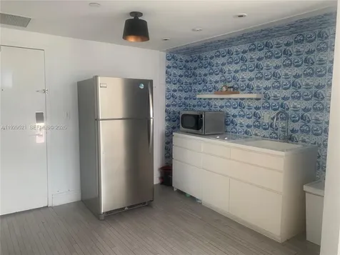 1100 West Avenue Miami Beach FL 33139