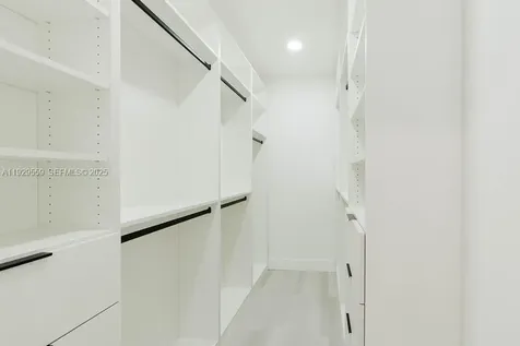 2101 SW 16th Terrace Miami FL 33145