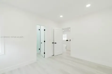 2101 SW 16th Terrace Miami FL 33145