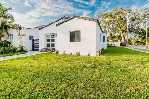 2101 SW 16th Terrace Miami FL 33145