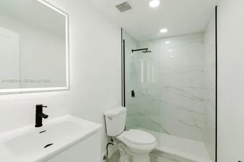 2101 SW 16th Terrace Miami FL 33145