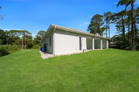 1912 Roosevelt Lehigh Acres FL 33972