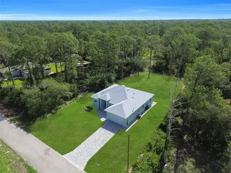 1912 Roosevelt Lehigh Acres FL 33972