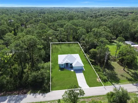1912 Roosevelt Lehigh Acres FL 33972