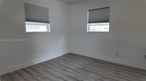 2100 N 57th Way Hollywood FL 33021
