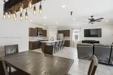 27641 SW 134th Court Homestead FL 33032