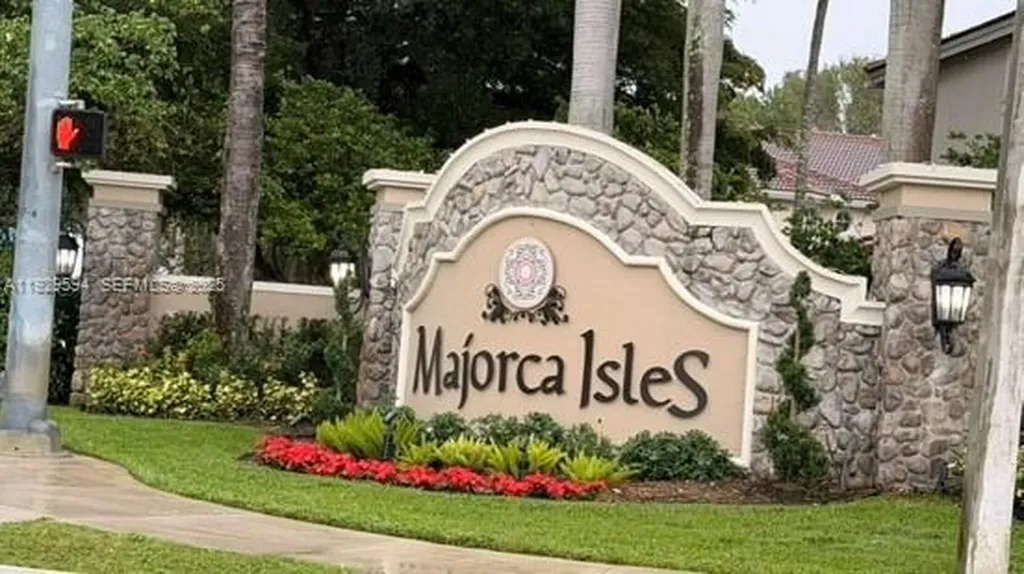 21419 NW 13th Court Miami Gardens FL 33169