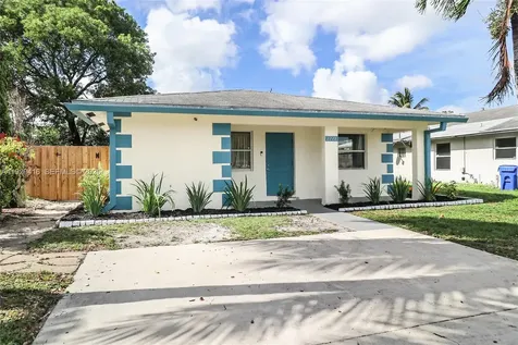 2725 NW 3rd Street Pompano Beach FL 33069