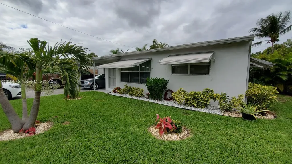 221 NE 21st Street Pompano Beach FL 33060