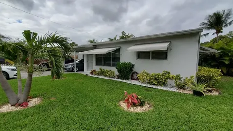 221 NE 21st Street Pompano Beach FL 33060