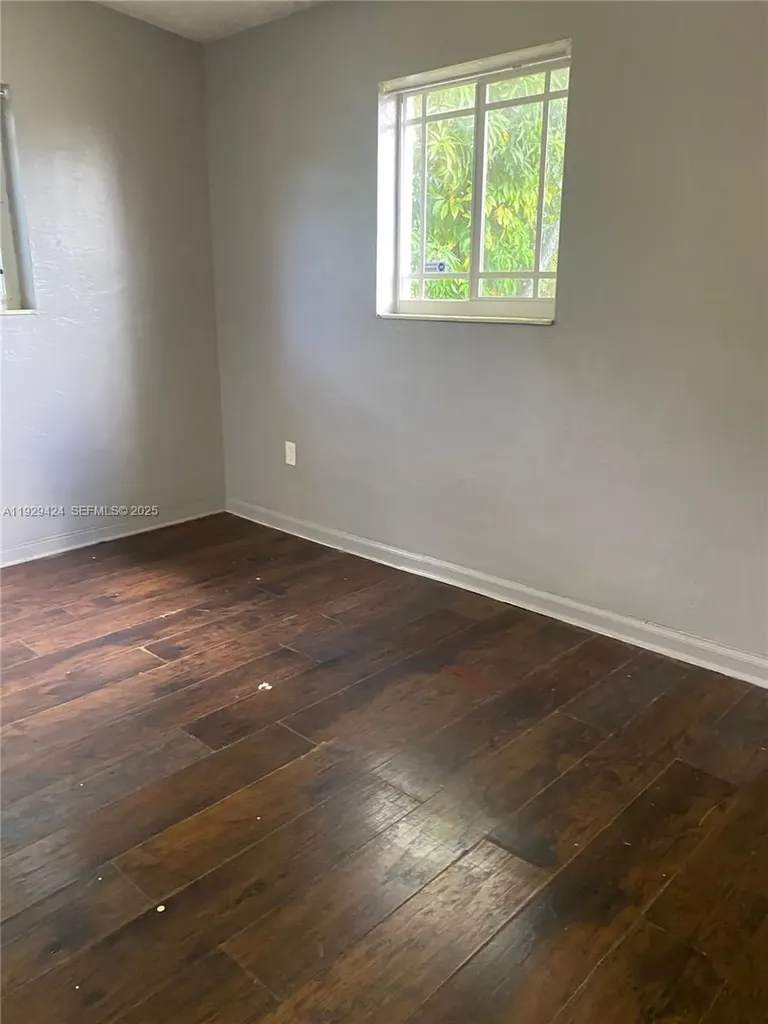 172 NW 29th Avenue Fort Lauderdale FL 33311