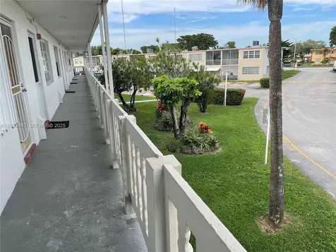 20120 NE 2nd Avenue Miami Gardens FL 33179