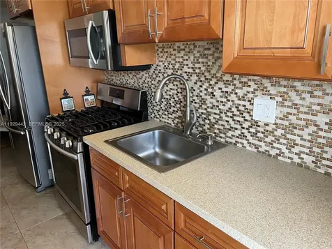20120 NE 2nd Avenue Miami Gardens FL 33179