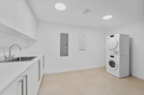 1135 103 Street Bay Harbor Islands FL 33154