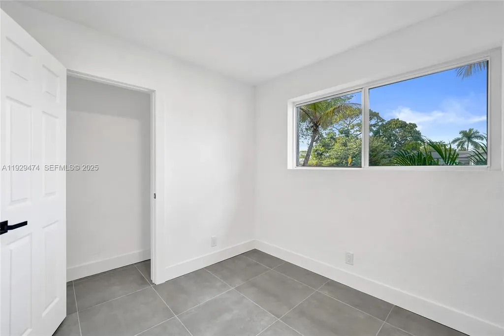 680 SW 29th Terrace Fort Lauderdale FL 33312