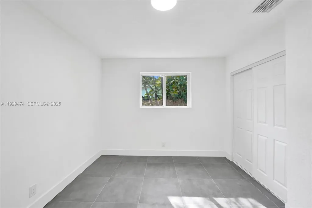 680 SW 29th Terrace Fort Lauderdale FL 33312