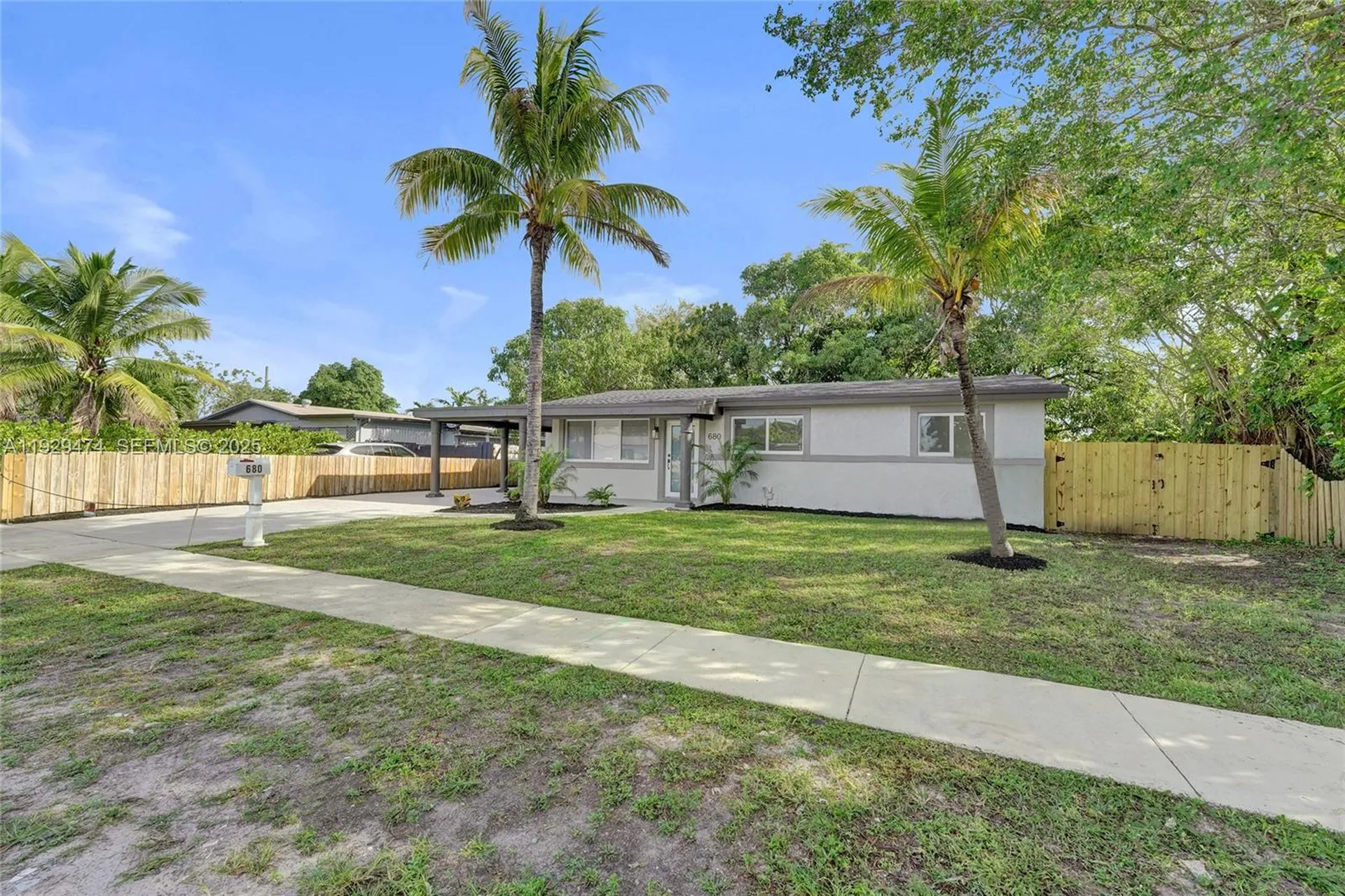 680 SW 29th Terrace Fort Lauderdale FL 33312