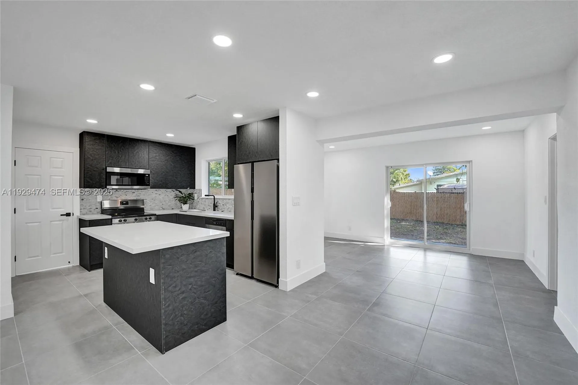 680 SW 29th Terrace Fort Lauderdale FL 33312