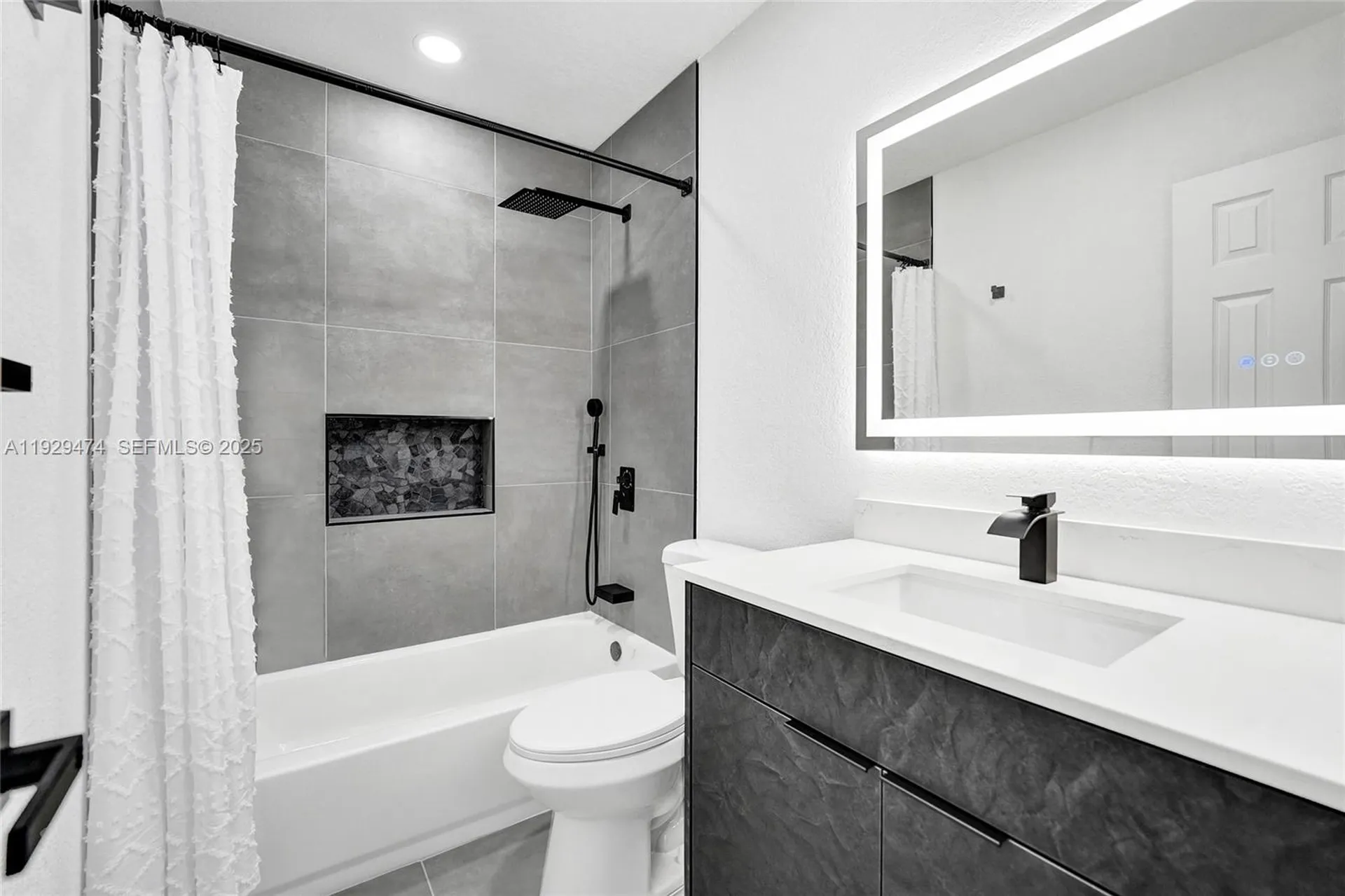 680 SW 29th Terrace Fort Lauderdale FL 33312