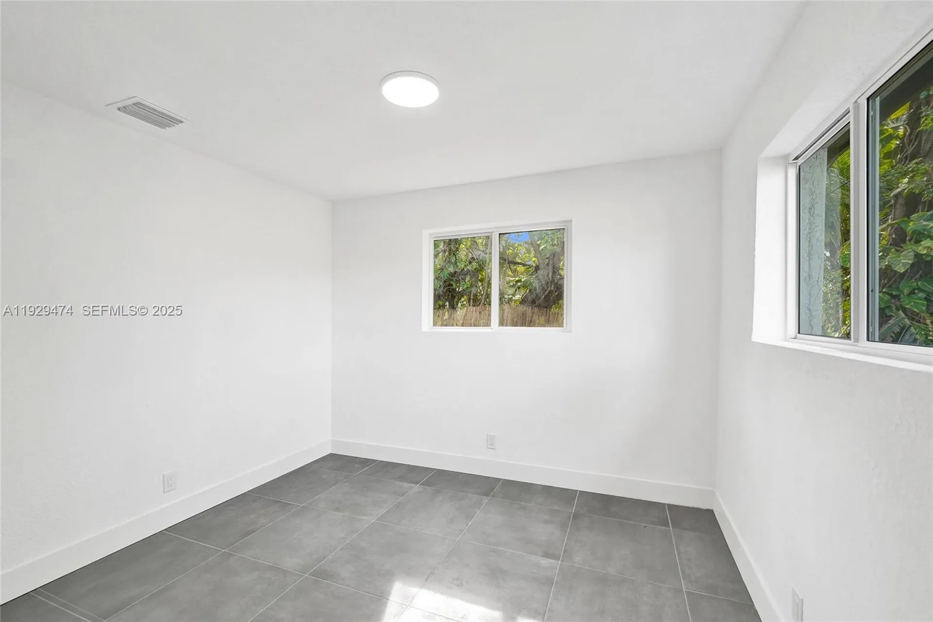 680 SW 29th Terrace Fort Lauderdale FL 33312