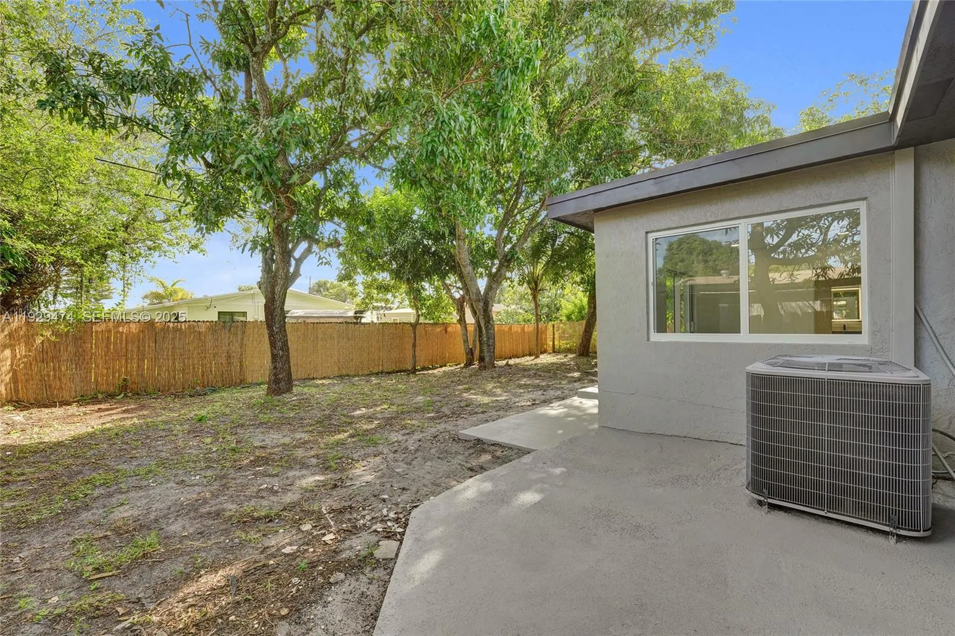680 SW 29th Terrace Fort Lauderdale FL 33312