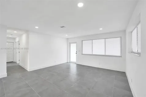 680 SW 29th Terrace Fort Lauderdale FL 33312