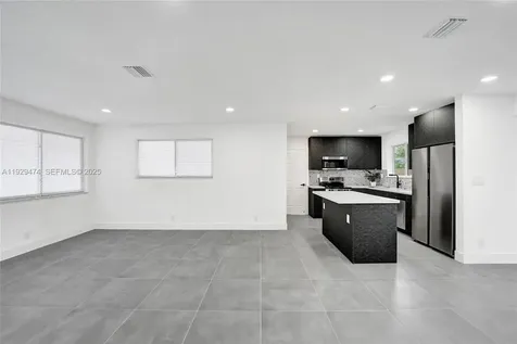 680 SW 29th Terrace Fort Lauderdale FL 33312