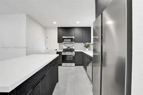 680 SW 29th Terrace Fort Lauderdale FL 33312