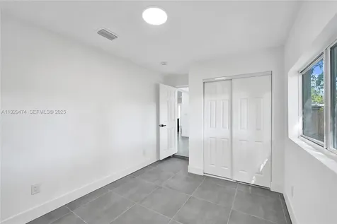 680 SW 29th Terrace Fort Lauderdale FL 33312