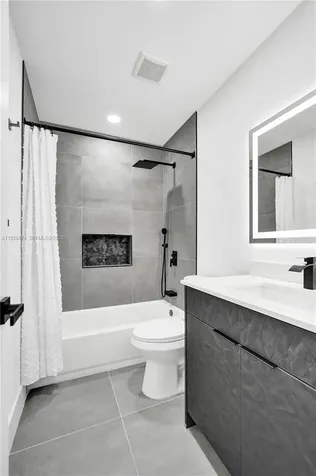 680 SW 29th Terrace Fort Lauderdale FL 33312