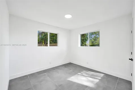 680 SW 29th Terrace Fort Lauderdale FL 33312