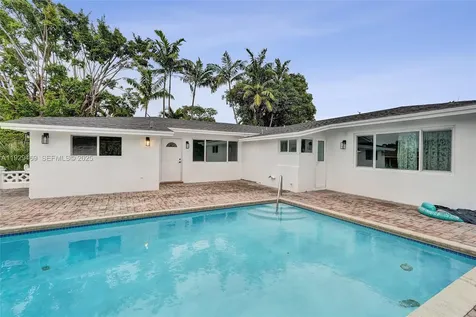 5100 NE 17th Terrace Fort Lauderdale FL 33334