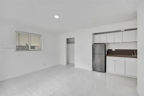 5100 NE 17th Terrace Fort Lauderdale FL 33334