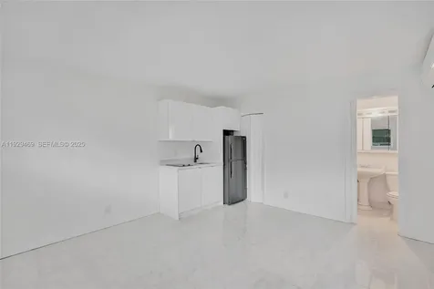 5100 NE 17th Terrace Fort Lauderdale FL 33334