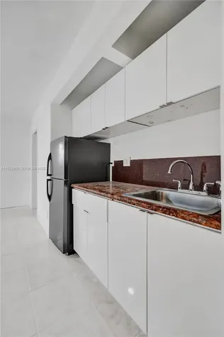 5100 NE 17th Terrace Fort Lauderdale FL 33334