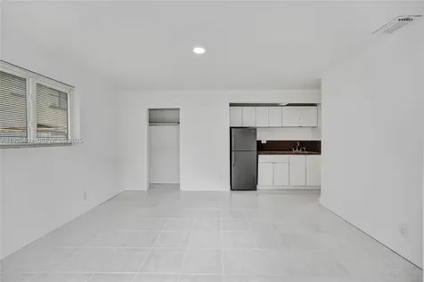 5100 NE 17th Terrace Fort Lauderdale FL 33334