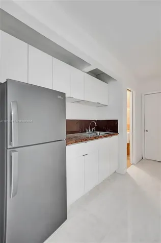 5100 NE 17th Terrace Fort Lauderdale FL 33334