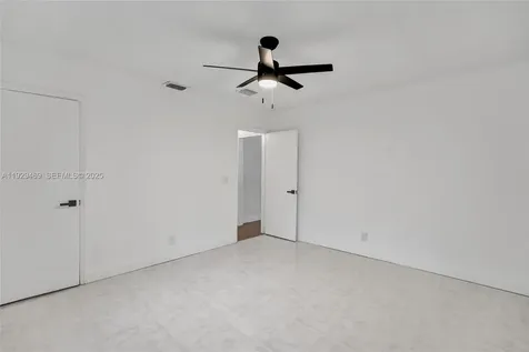 5100 NE 17th Terrace Fort Lauderdale FL 33334
