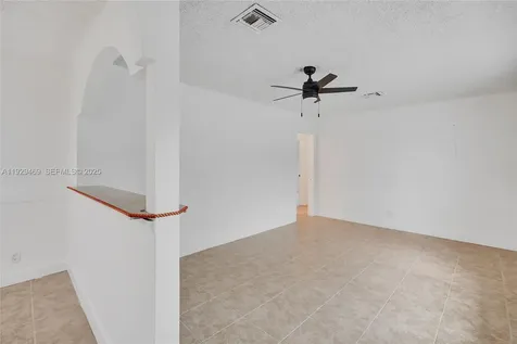 5100 NE 17th Terrace Fort Lauderdale FL 33334