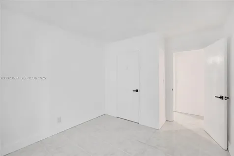 5100 NE 17th Terrace Fort Lauderdale FL 33334
