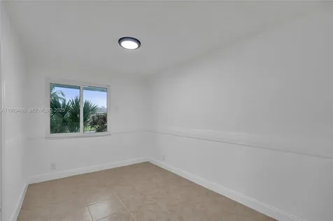 5100 NE 17th Terrace Fort Lauderdale FL 33334