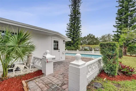5100 NE 17th Terrace Fort Lauderdale FL 33334