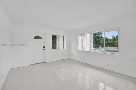 5100 NE 17th Terrace Fort Lauderdale FL 33334