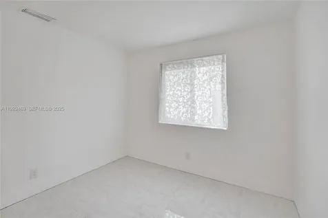 5100 NE 17th Terrace Fort Lauderdale FL 33334