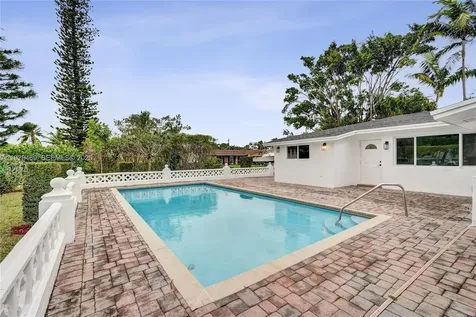 5100 NE 17th Terrace Fort Lauderdale FL 33334