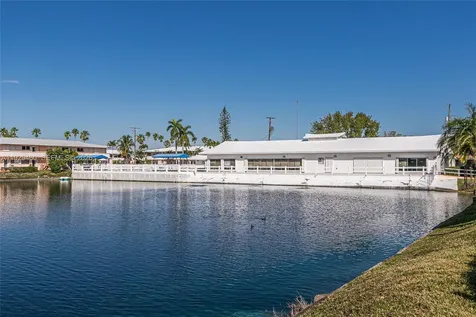 815 SW 10th Terrace Hallandale Beach FL 33009